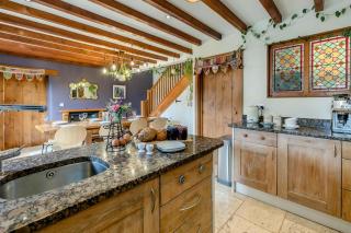 5 Bed in Truro oc-tc82928 - 2