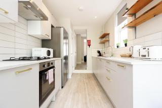 High End City Centre Parking Garden 4 beds - 7