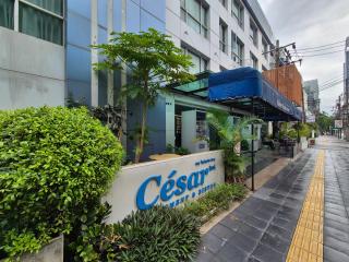 The Cesar Apartment - 9