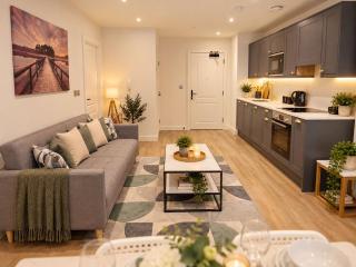 Leeds City Apartment - 1 Bed, Sleep 3 - 6