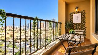 Blue Mirage In Pearl, 2 Bedroom with City View and Balcony 911 - 2