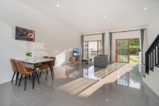 Cozy 2BR Sunrise Garden Villa A125 in Thalang - 4