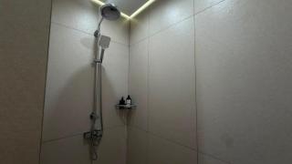 Meridian Apartments - 2