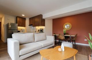 Prime 2BR with Balcony in Miraflores - 3