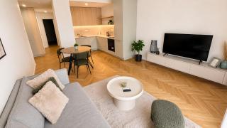 HEUHAUS Old Town - Presidential Palace & Free Parking - 0