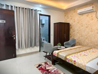 RoomIn-Premium Stay and Hotel - 3