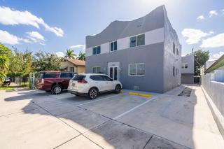 Cozy Private 2 BR Apt8th st 5min to Brickell - 1