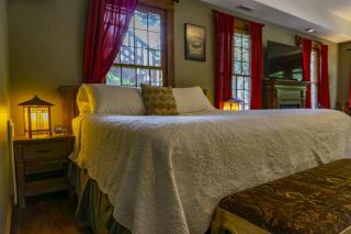 66 Center - Carriage House - 6