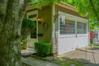 66 Center - Carriage House - 1