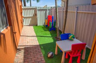 Miami Lakes Retreat Heated Pool & Kids Play Area - 3