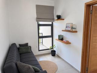 Modern 4BR Villa with Private Pool - 6