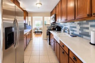 Unit 2 - Stylish 2BR Downtown Phoenix Retreat in Roosevelt Row, Parking Included - 4