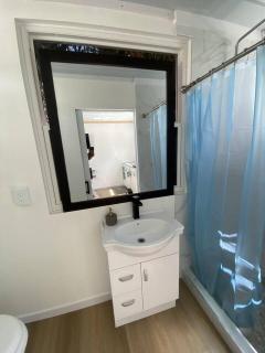 Studio steps from Accra Beach - Brand New! - 5