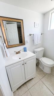 Unit 1 - 2BR Roosevelt Row, Free Parking, Private Yard - 6