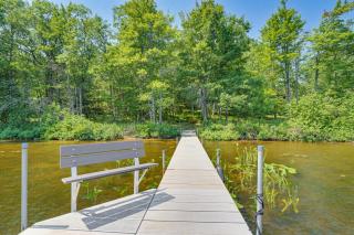 Gilmore Lake Family Escape w/ Game Room & Dock! - 9