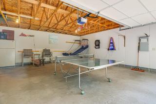 Gilmore Lake Family Escape w/ Game Room & Dock! - 7