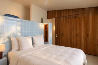 MAR -A-MARBrand New Town House - 7
