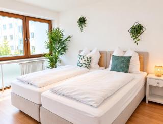 Rooftop Apartments - Stillvolles Apartment 4P nahe Glacis Center - Neu-Ulm - 0