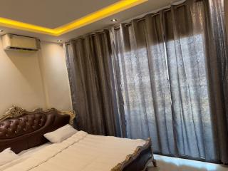 New Luxury Apartment with pool gym, elevator security - 4