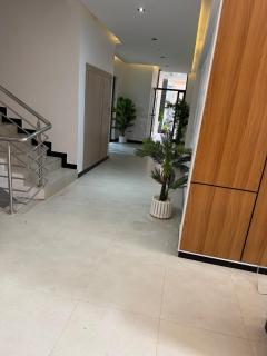New Luxury Apartment with pool gym, elevator security - 1