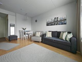 5th Floor Balcony, Lake View, Sauna & Free Parking - 5