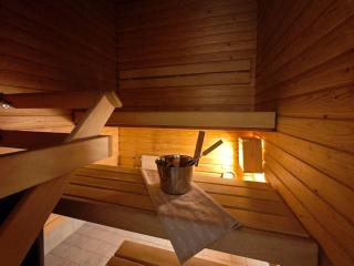 5th Floor Balcony, Lake View, Sauna & Free Parking - 4