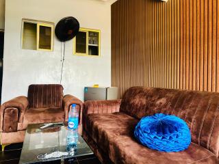 2 Bedroom Stylish Apartment at the Heart of Surulere l Surulere stadium l Night-Life - 3