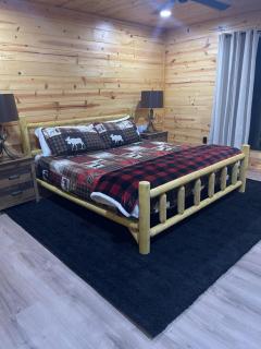 The Saige - Hot Tub, Fire Pit, and huge entertainment area - 1