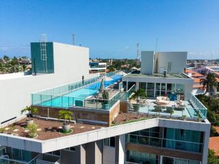 Nixxus 50m da praia no coração da vila e de frente para as piscinas naturais by BLU stay - 1