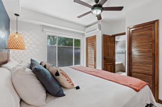 BLA1 3 Bedroom Condo with Direct Beach Access - 1