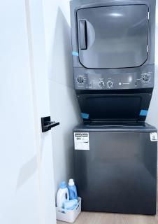 Cozy New Home in Moncton Near Casino&Magnetic Hill - Moncton - 2