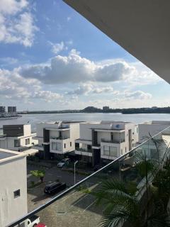 Breathtaking Lake views in this peaceful paradise - 0