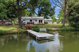 Vacation on the Lake! 20 min from Downtown Dells! - 0