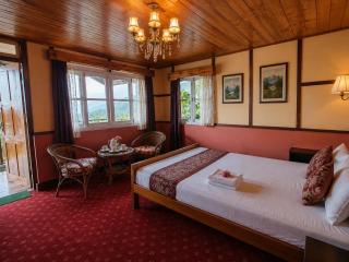 Yes Homes Himalayan Eagle Heritage Resort - 0
