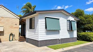 Budgie Smuggler - Cabin 96 Geographe Bay Holiday Park - Broadwater - 0