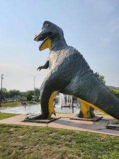 Look. The Worlds Largest Dino - 7