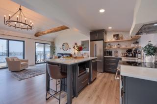 Long Beach Cottage -  - 1
