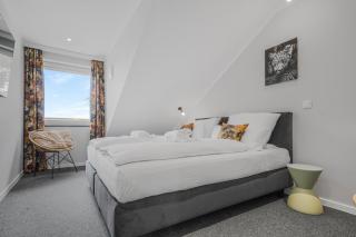 XZLLENZ - 5 Schlafzimmer, 2,5 Bäder, Parken, Smart-TV, Küche, Terrasse, Option Einzelbetten - Erlangen - 5