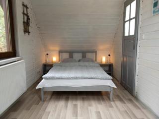 Year-round holiday home with fireplace, 3 bedrooms - 2