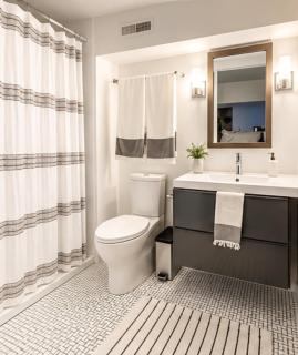 Modern Westport Studio with Pool Table & Lounge - 6