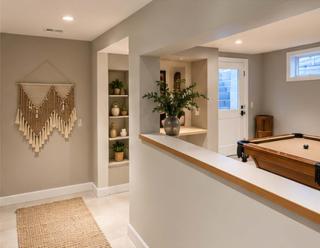 Modern Westport Studio with Pool Table & Lounge - 3