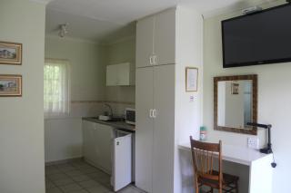 At Home BB - Estcourt - 4