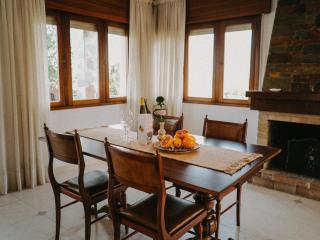 Casa Lupe - Galician Country Retreat near Beaches and Nature - 3