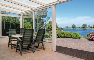 Cozy Home In Stevensweert With House Sea View - 4