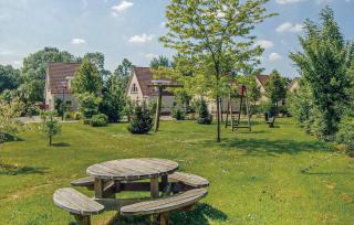 Cozy Home In Stevensweert With House Sea View - 3