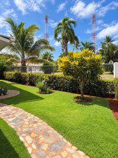 Casa Costa - 4 people, with garden, 5 min from the beach - 4