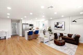 4162 Delta 6 Bed 3bath cozy Modern House - 2