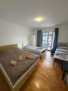 YigitsRoom L - 0