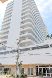 Apartamento Despierta Frente al Mar, con jacuzzi, piscinas y baño turco, cerca al aeropuerto - 2