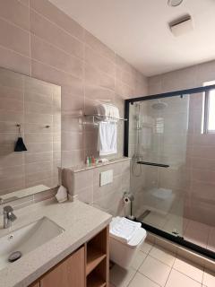 Solace Signature Suites - 6